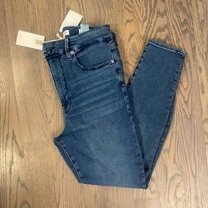 NWT Good American Good Waist Crop
